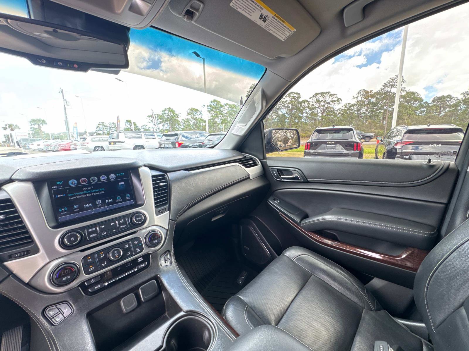 Used 2019 GMC Yukon SLT w/ Premium Edition image 28