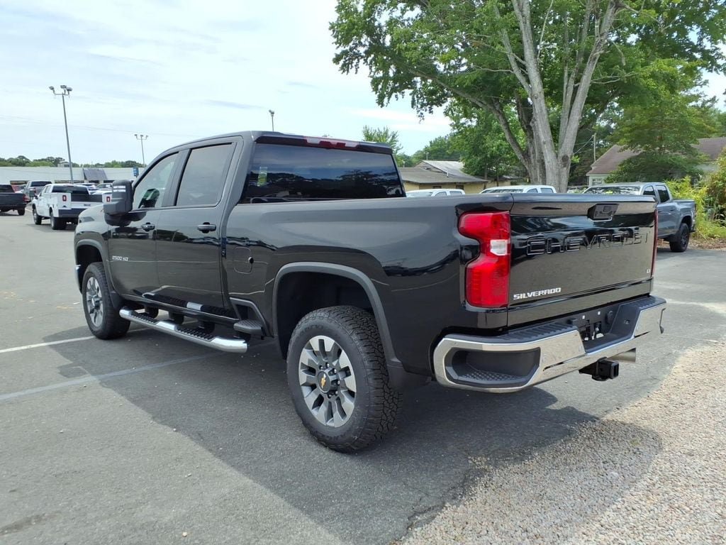 New 2026 Chevrolet Silverado 2500 LT w/ All Star Edition AWD/4WD image 5