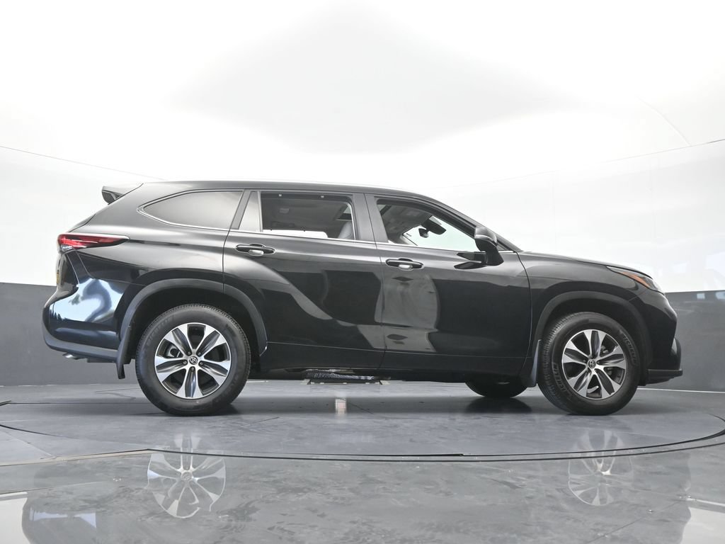 Used 2026 Toyota Highlander XLE AWD/4WD image 63
