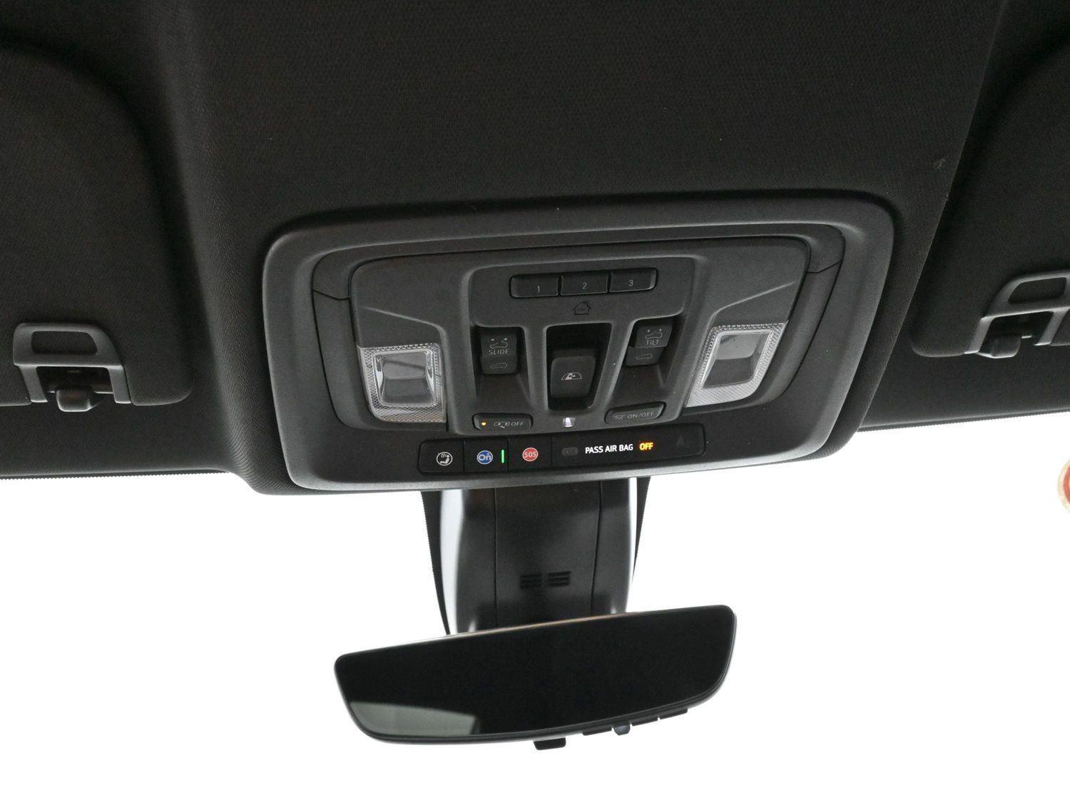 Used 2023 GMC Sierra 3500 AT4 w/ AT4 Premium Plus Package image 26