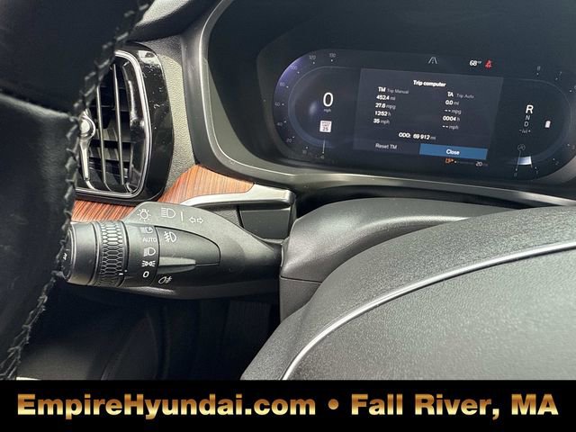 Used 2025 Volvo V60 B5 Cross Country Plus AWD/4WD image 33