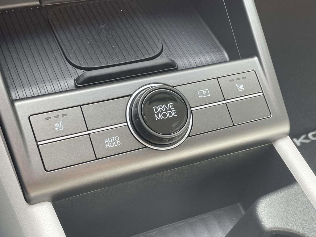 New 2026 Hyundai Kona SEL Premium image 29