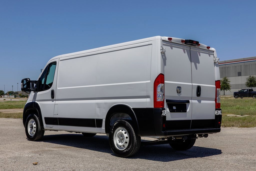 Used 2023 RAM ProMaster 2500 image 5