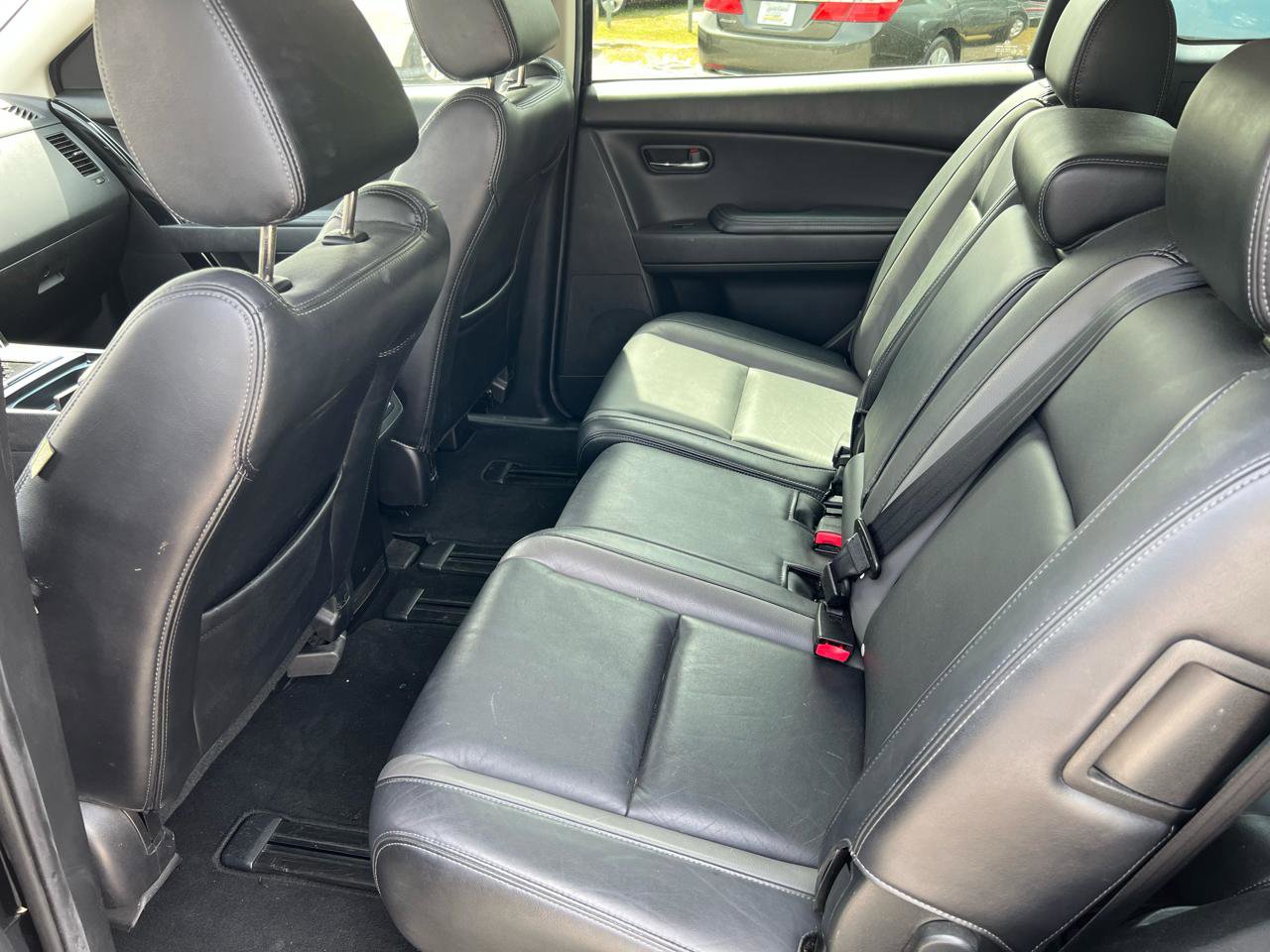 Used 2011 MAZDA CX-9 Touring w/ Moonroof & Bose Audio Pkg image 4