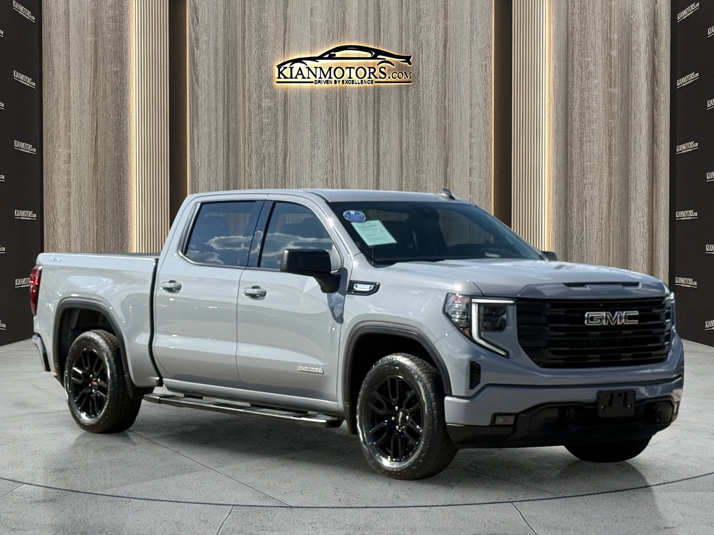 Used 2024 GMC Sierra 1500 Elevation w/ LPO, Elevation Black Package