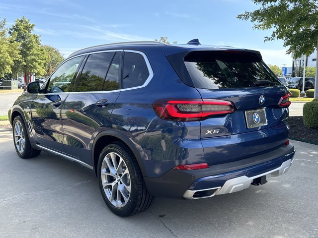 Used 2022 BMW X5 xDrive40i w/ Premium Package AWD/4WD image 7