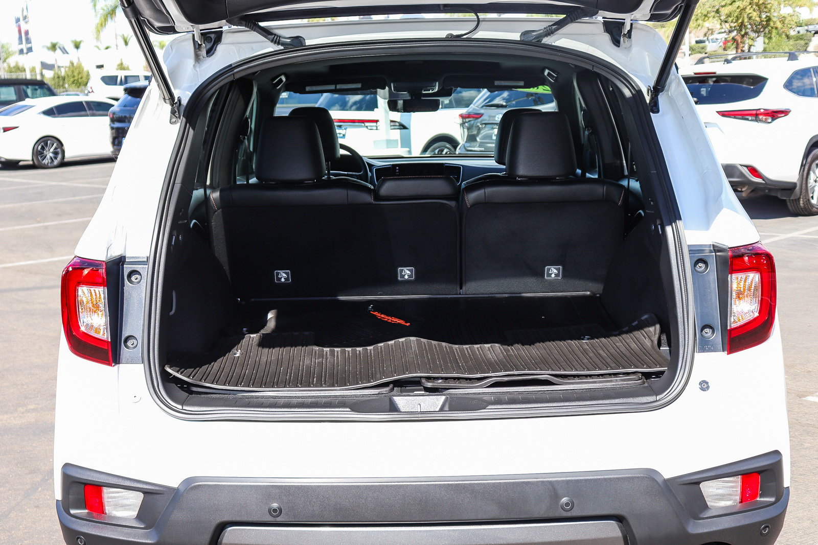 Used 2024 Honda Passport TrailSport image 30