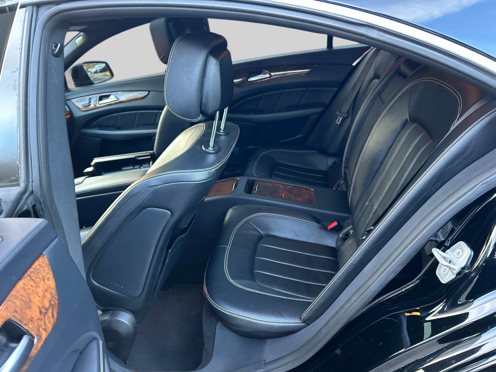 Used 2012 Mercedes-Benz CLS 550 4MATIC image 12