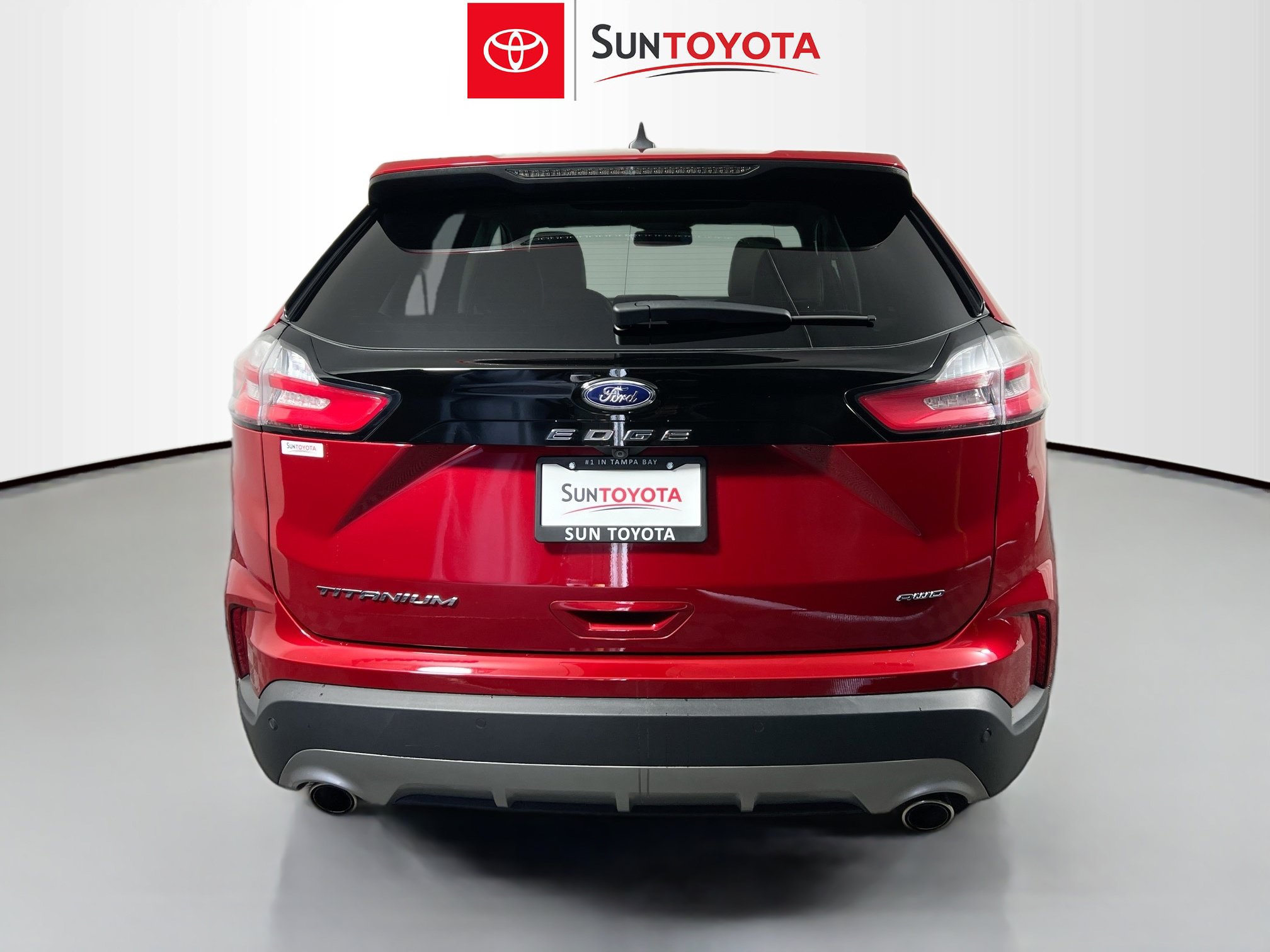 Used 2024 Ford Edge Titanium AWD/4WD image 5
