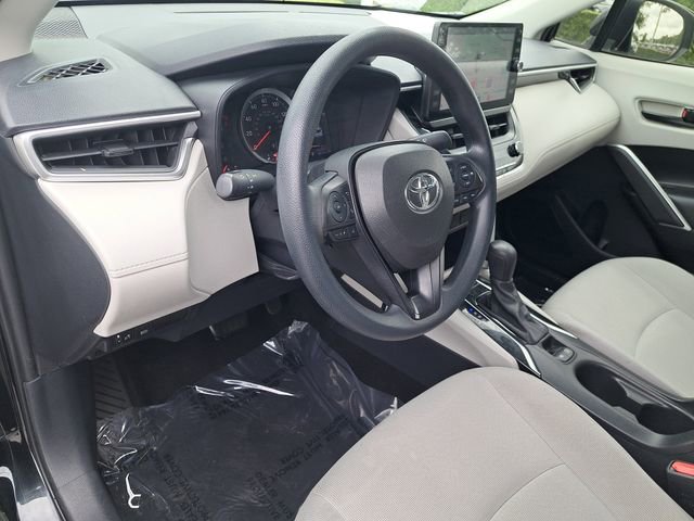 Used 2022 Toyota Corolla Cross L image 15