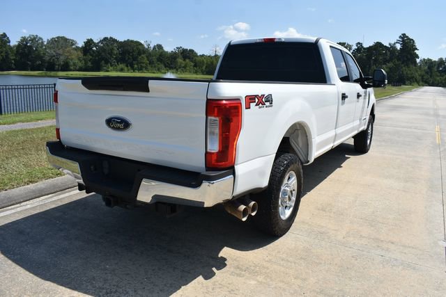 Used 2017 Ford F250 XL w/ Power Equipment Group image 4