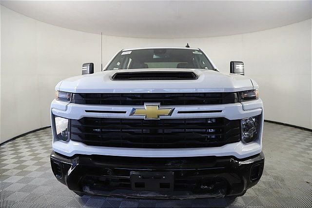New 2025 Chevrolet Silverado 2500 Custom w/ Custom Value Package image 3