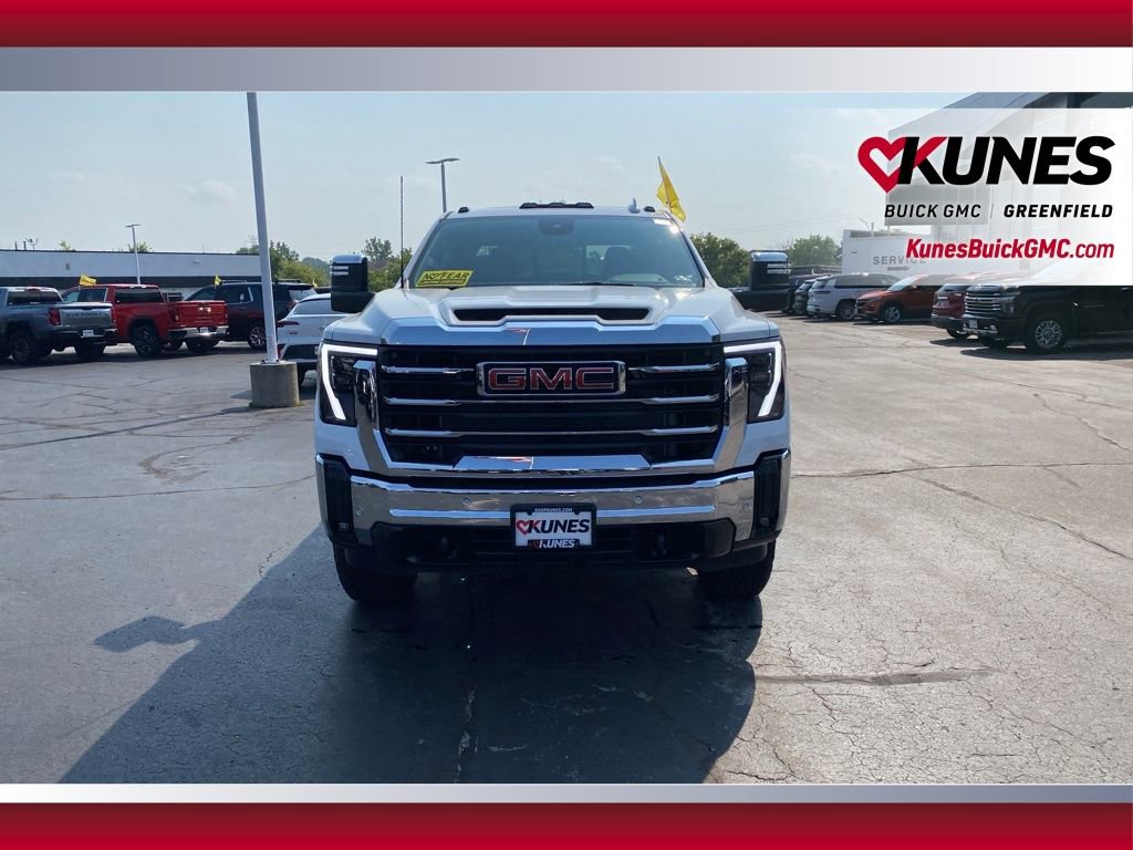 New 2025 GMC Sierra 3500 SLT w/ SLT Premium Package image 13