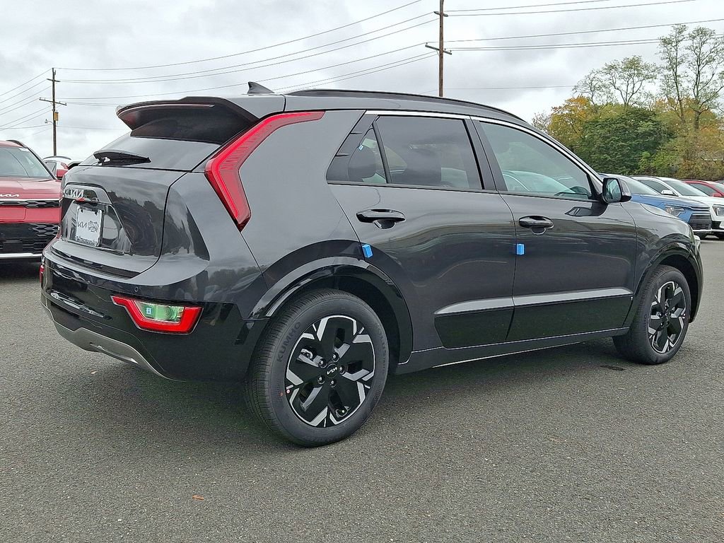 New 2025 Kia Niro Wind w/ Wind Preserve Package image 4