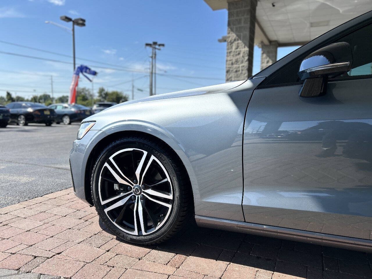 Used 2021 Volvo S60 T5 R-Design AWD/4WD image 8