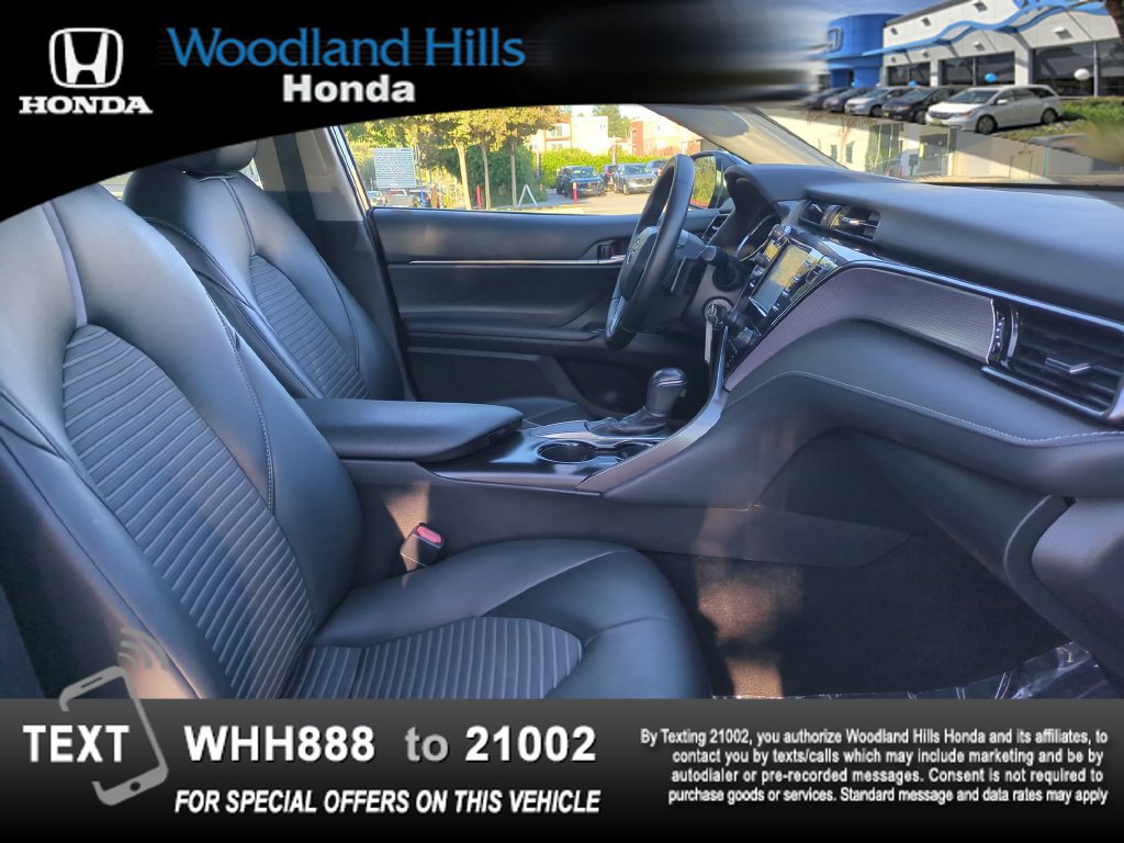 Used 2019 Toyota Camry SE w/ Carpet Mat Package FWD image 23