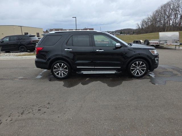 Used 2016 Ford Explorer Platinum AWD/4WD image 8