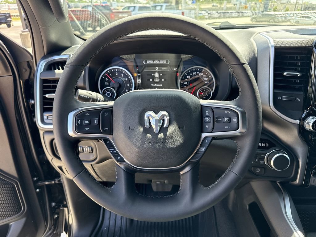 New 2026 RAM 1500 4x4 Crew Cab image 14