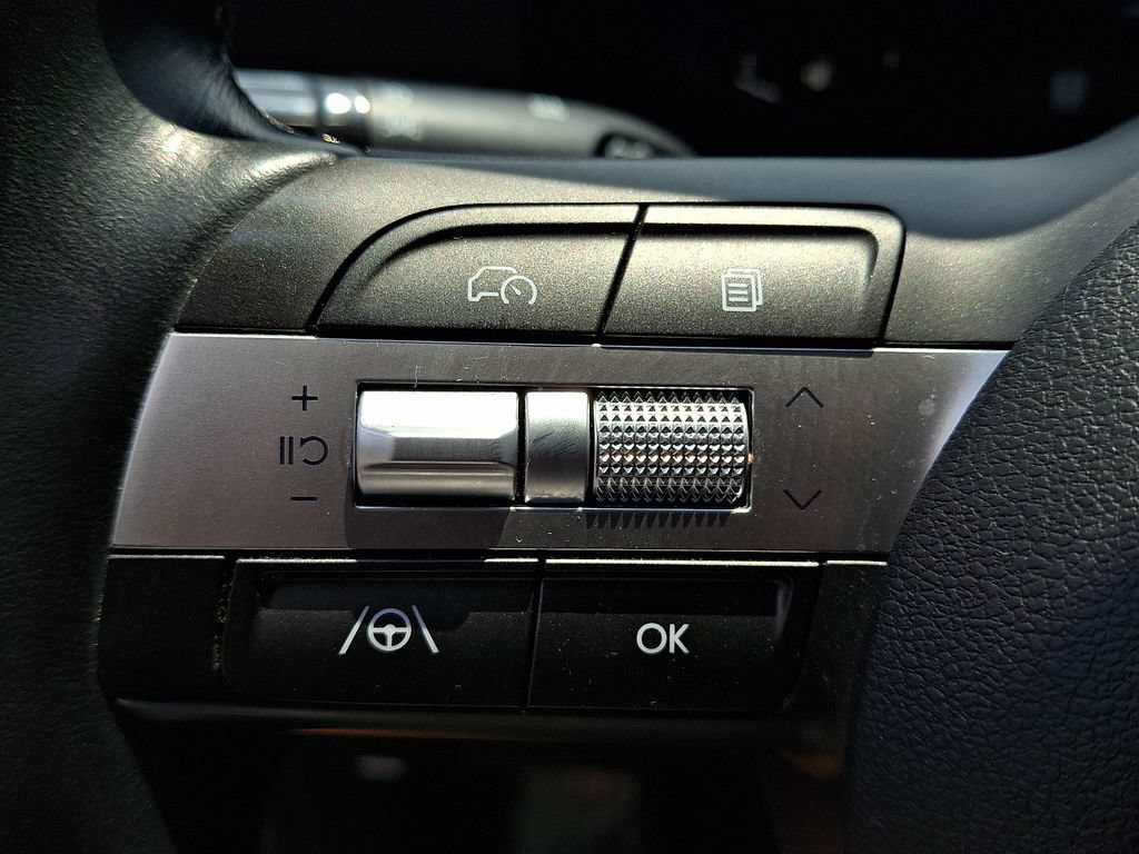 Certified 2024 Hyundai Kona SEL AWD/4WD image 22