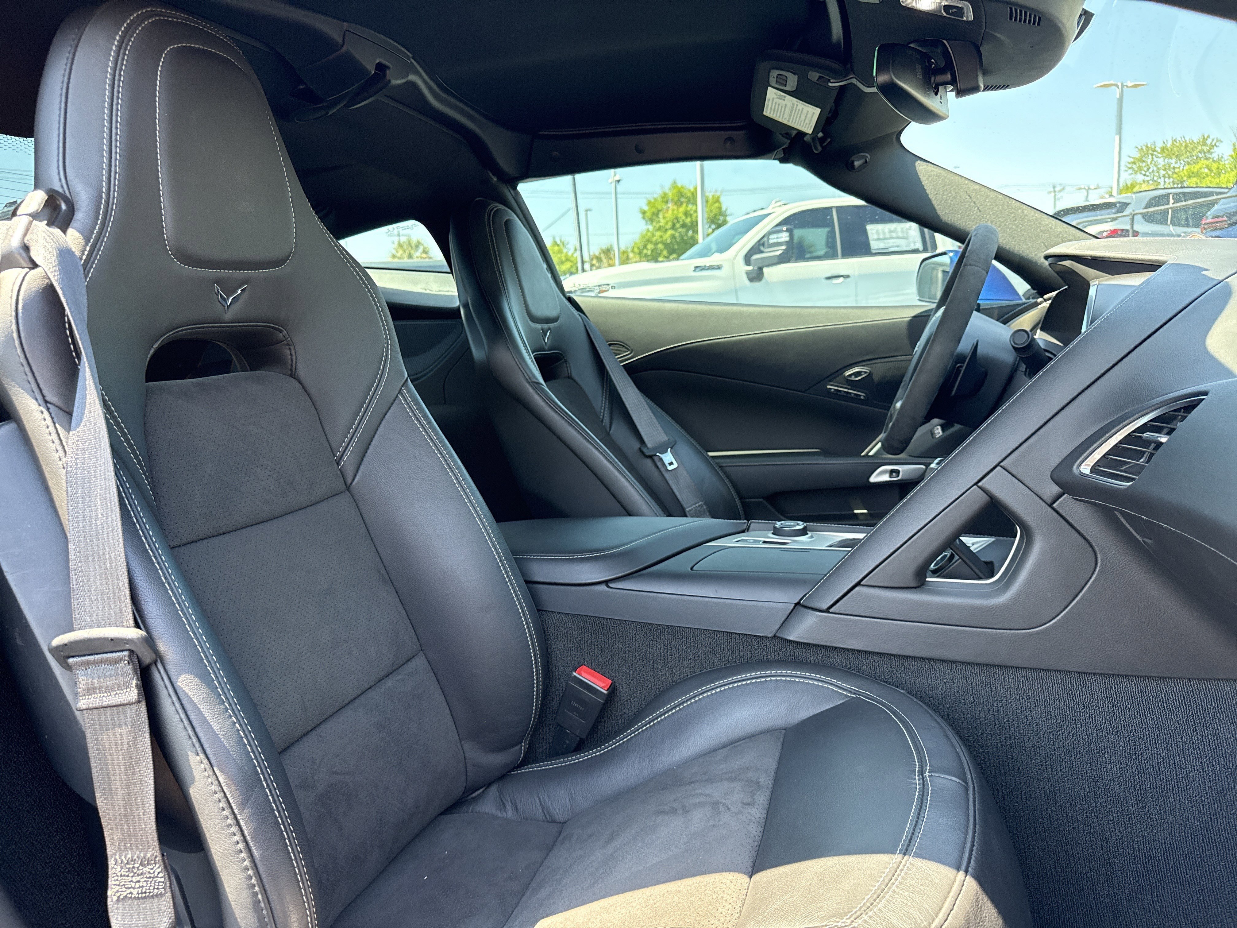 Used 2018 Chevrolet Corvette Grand Sport RWD image 32