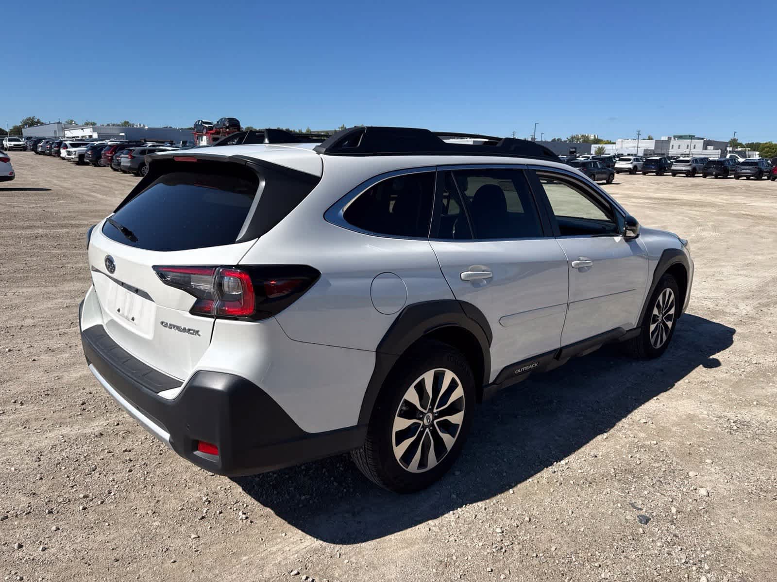 Certified 2024 Subaru Outback Limited AWD/4WD image 3