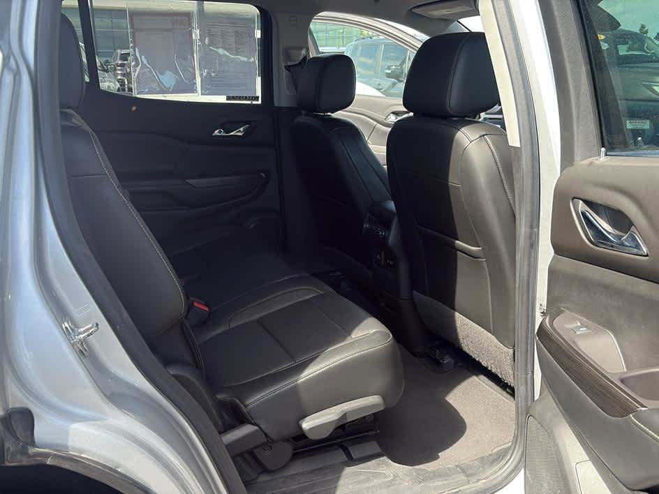 Used 2020 GMC Acadia SLT w/ Trailering Package AWD/4WD image 25
