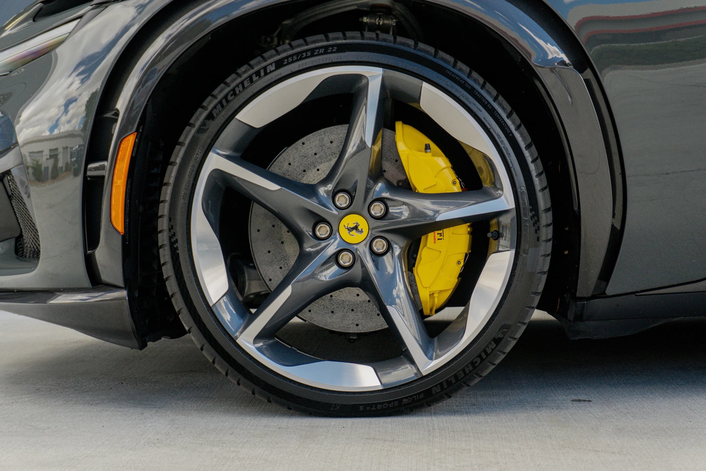 Used 2024 Ferrari Purosangue AWD/4WD image 17