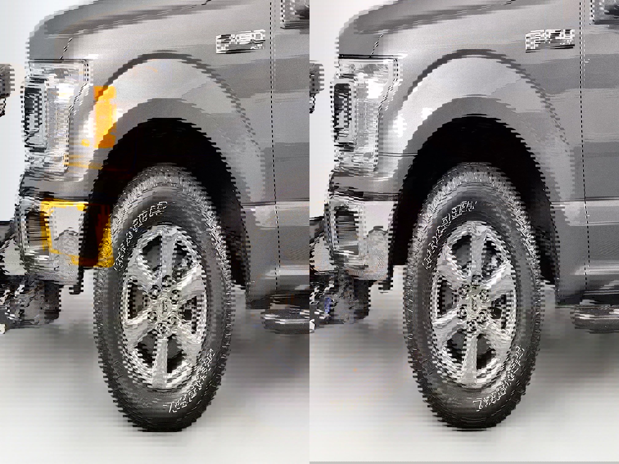 Used 2018 Ford F150 XLT w/ Equipment Group 302A Luxury image 44