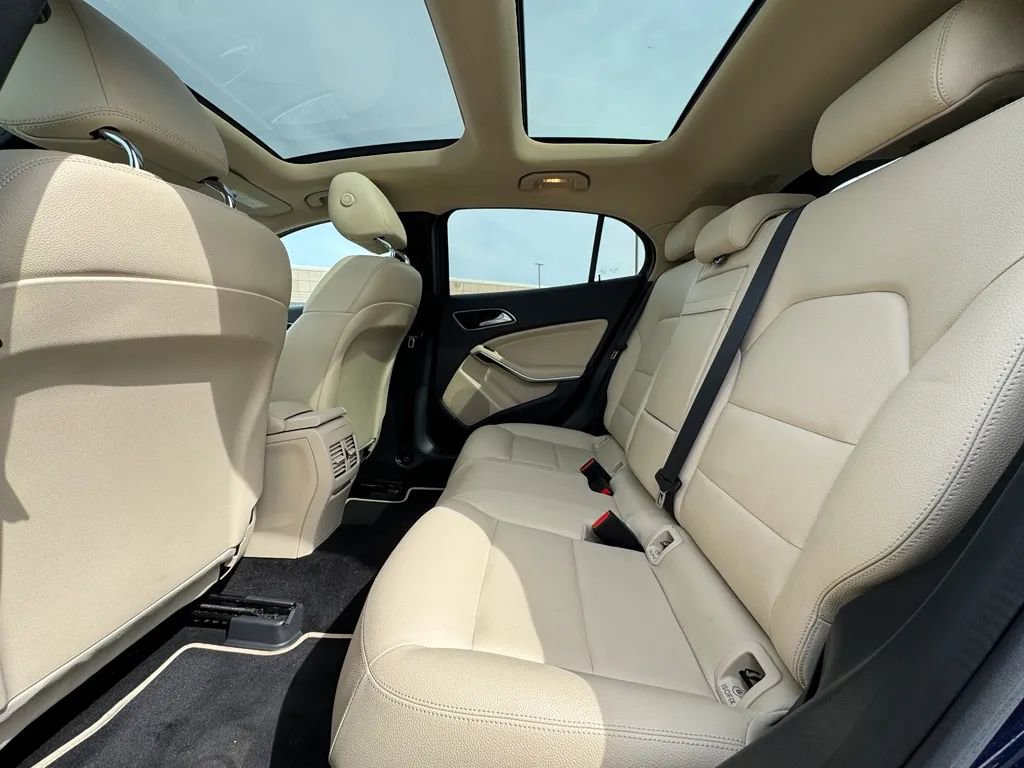 Used 2018 Mercedes-Benz GLA 250 4MATIC image 25