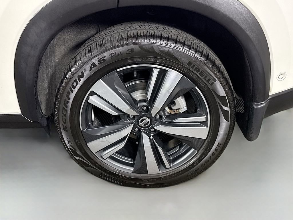 Certified 2021 Nissan Rogue Platinum AWD/4WD image 35