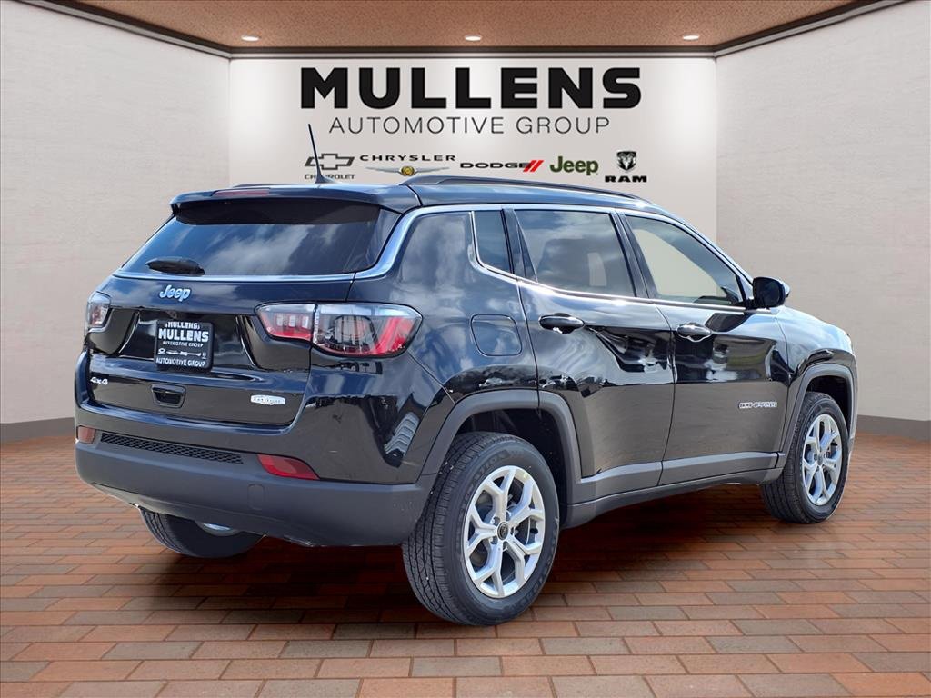 New 2026 Jeep Compass Latitude image 5