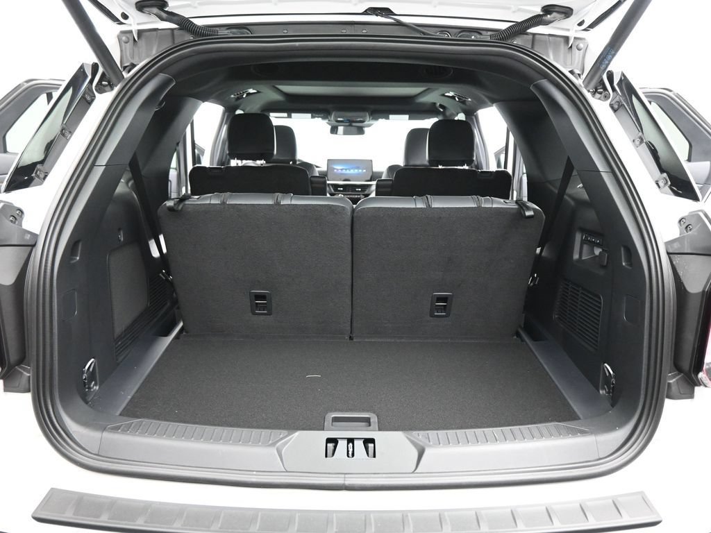 New 2026 Ford Explorer Tremor w/ Tremor Ultimate Package AWD/4WD image 26