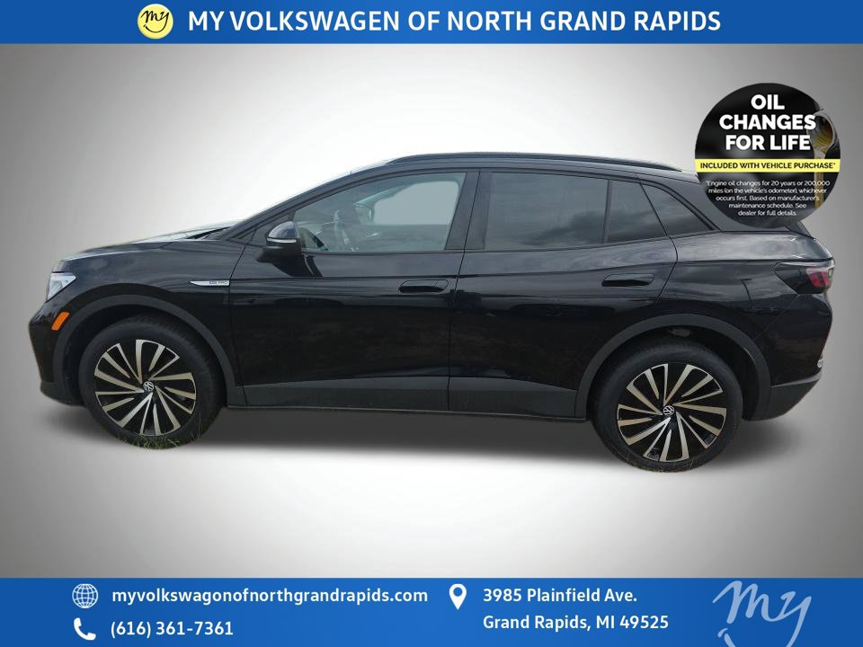 Used 2025 Volkswagen ID.4 Pro AWD/4WD image 3