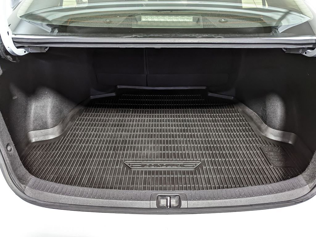 Used 2023 Toyota Corolla LE image 42