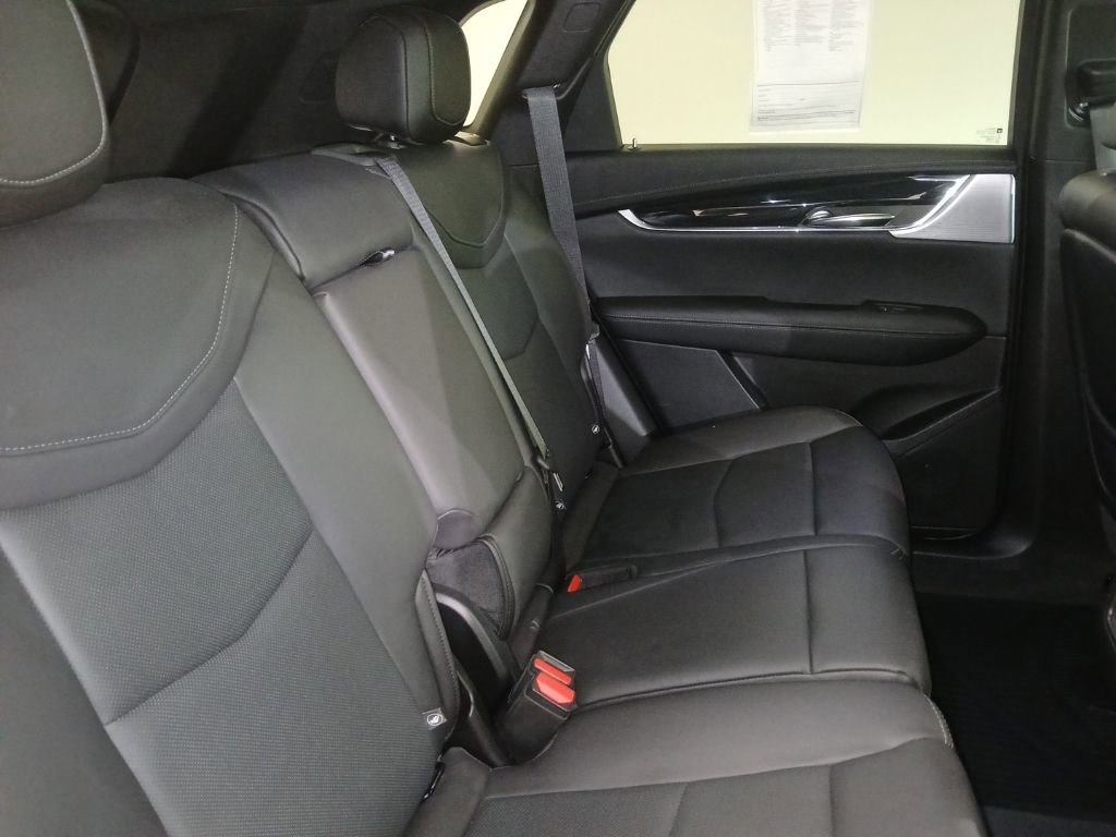 Used 2020 Cadillac XT5 Premium Luxury AWD/4WD image 14