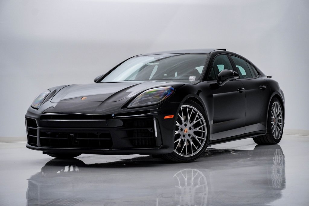 New 2026 Porsche Panamera 4