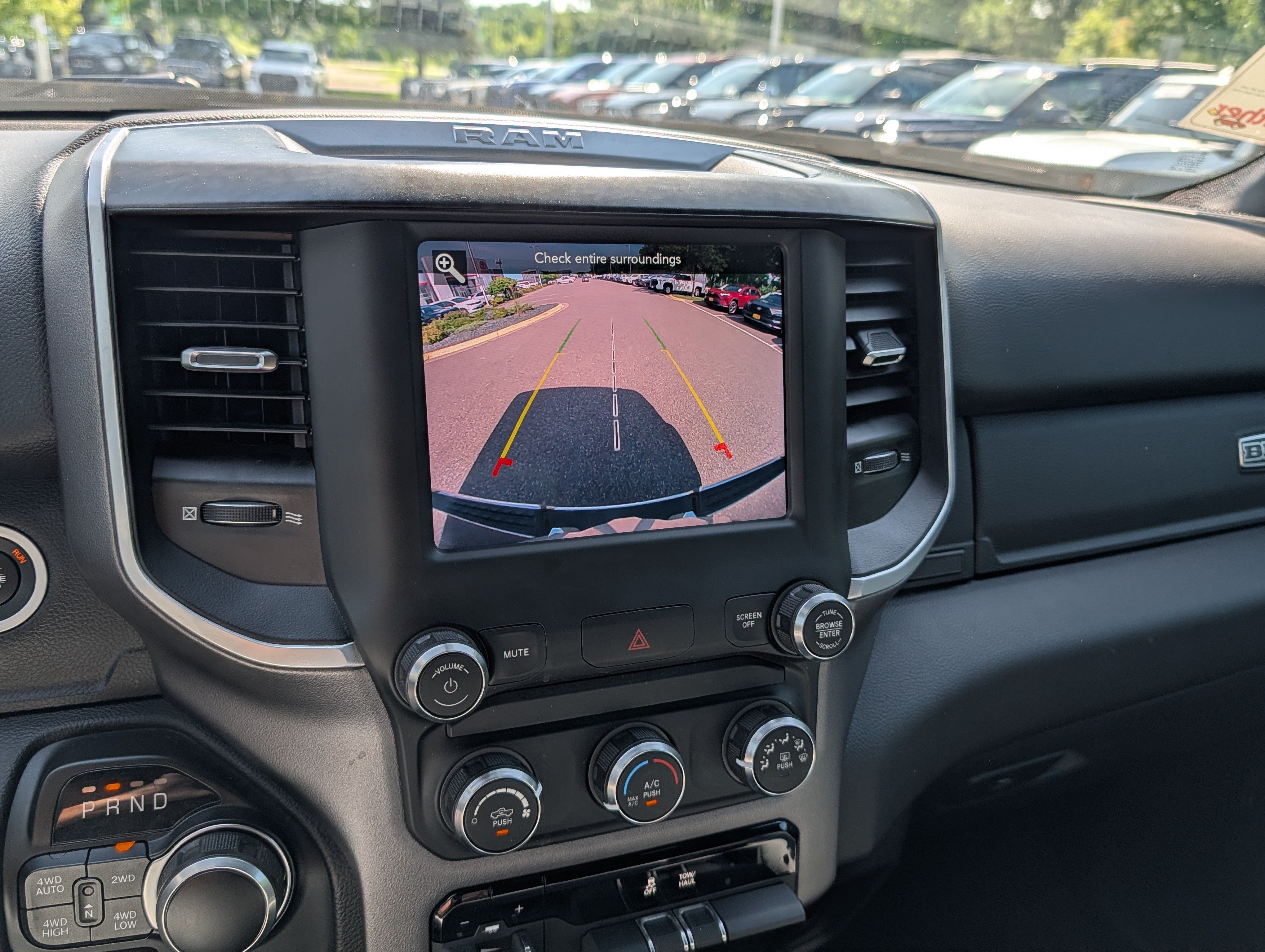 Used 2021 RAM 1500 Big Horn AWD/4WD image 33