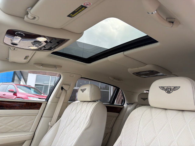 Used 2014 Bentley Flying Spur W12 AWD/4WD image 33