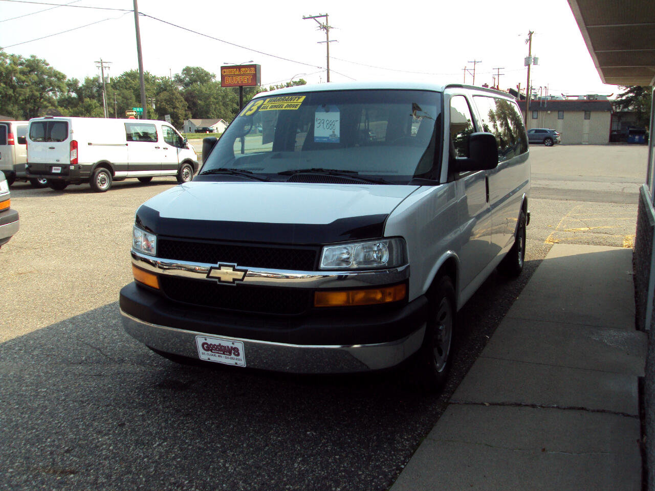Used 2013 Chevrolet Express 1500 LT w/ LT Preferred Equipment Group image 4