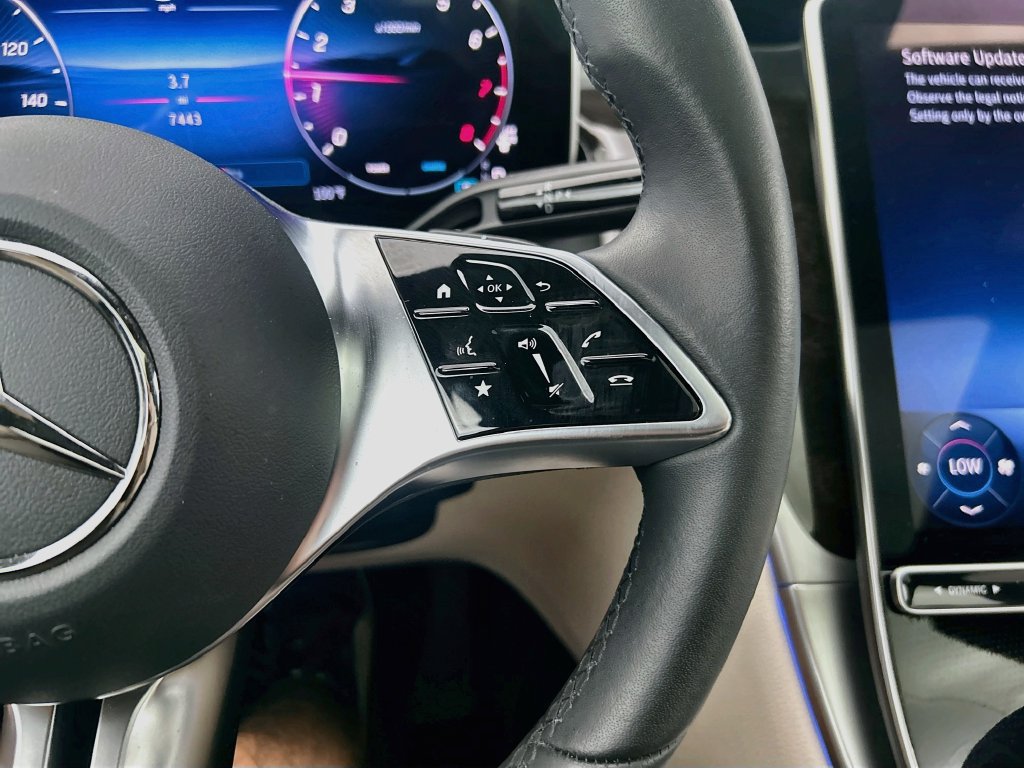 Certified 2026 Mercedes-Benz GLC 300 image 12