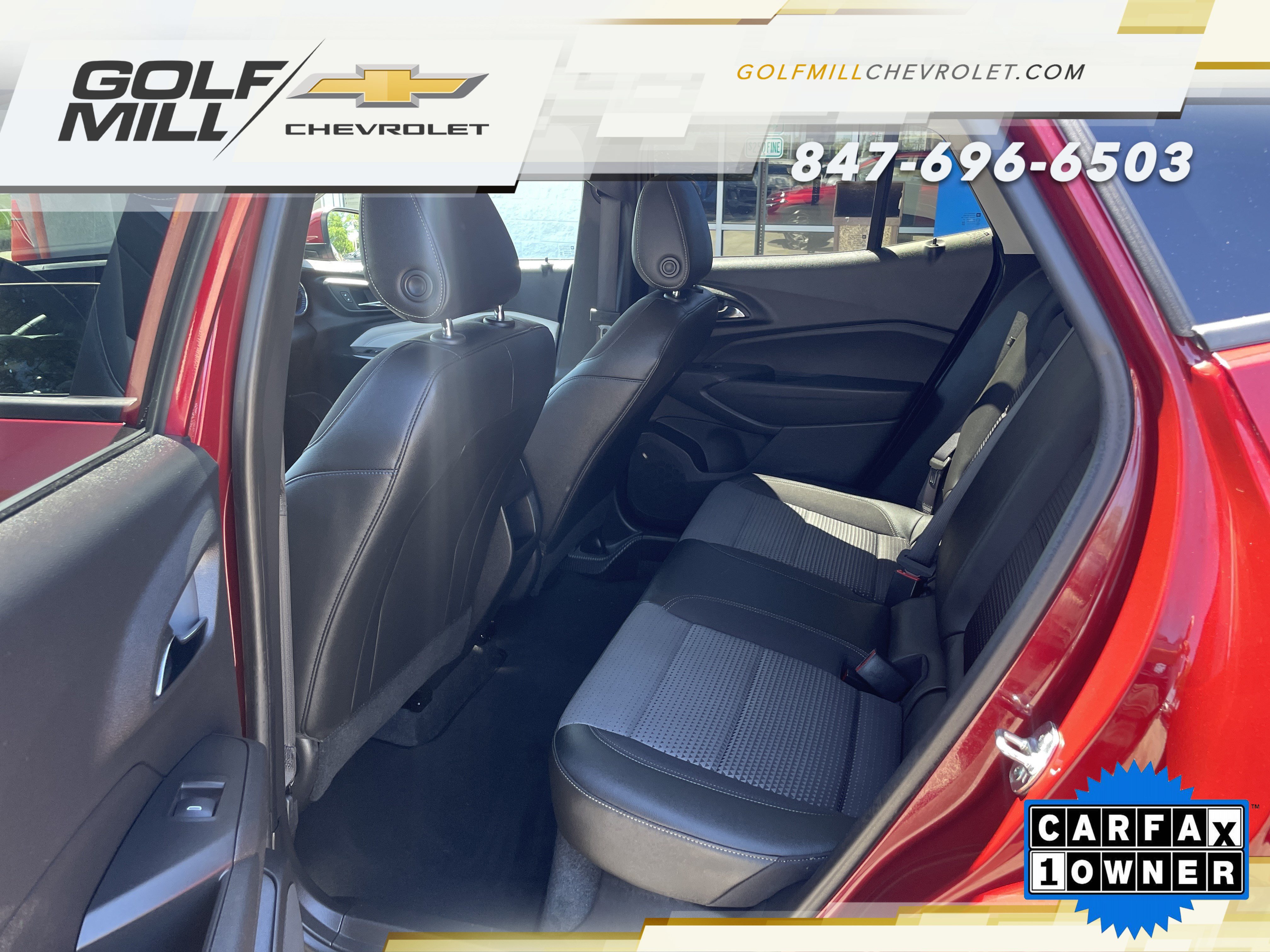 Used 2025 Chevrolet Trax LT w/ LT Convenience Package FWD image 12