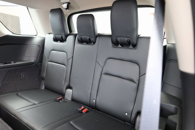 Certified 2024 Nissan Pathfinder SL image 27