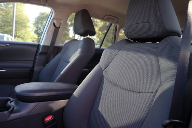 Used 2024 Toyota RAV4 LE image 15