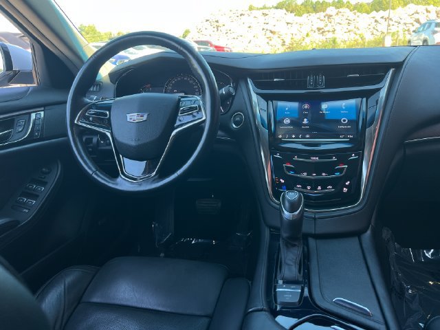 Used 2017 Cadillac CTS Sedan w/ Seating Package RWD image 15