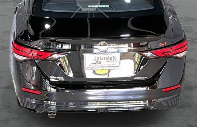 Used 2025 Nissan Sentra SR w/ Midnight Edition FWD image 11