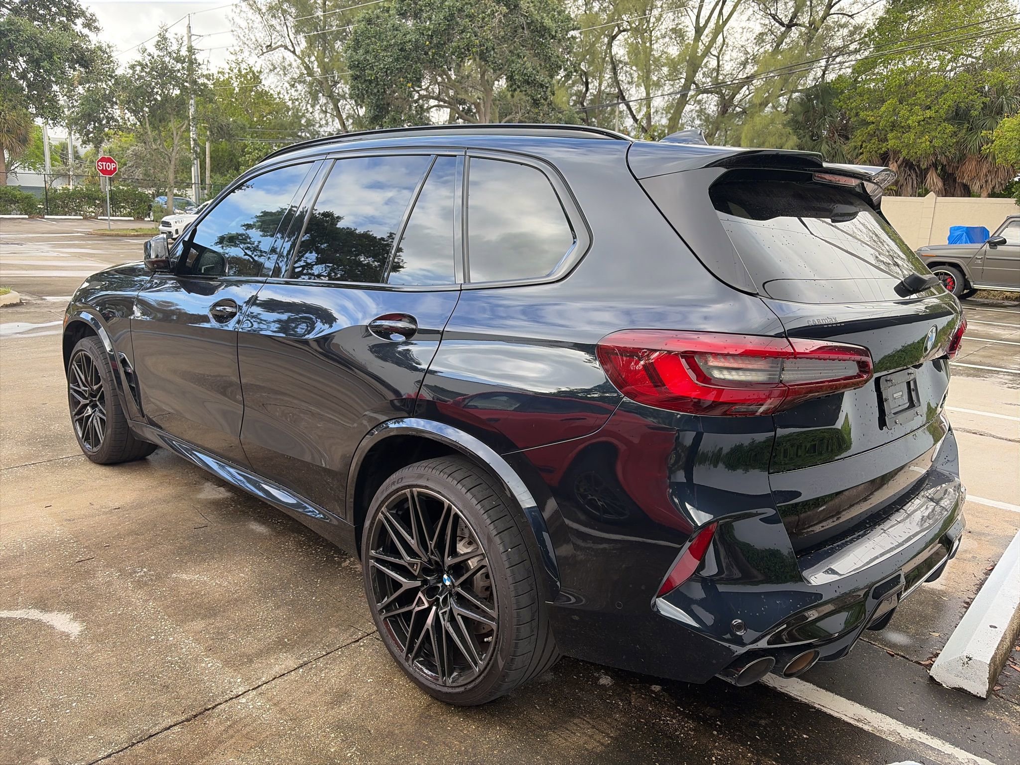 Used 2021 BMW X5 M w/ Competition Package image 5