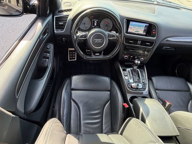 Used 2017 Audi SQ5 Premium Plus w/ Technology Package AWD/4WD image 22