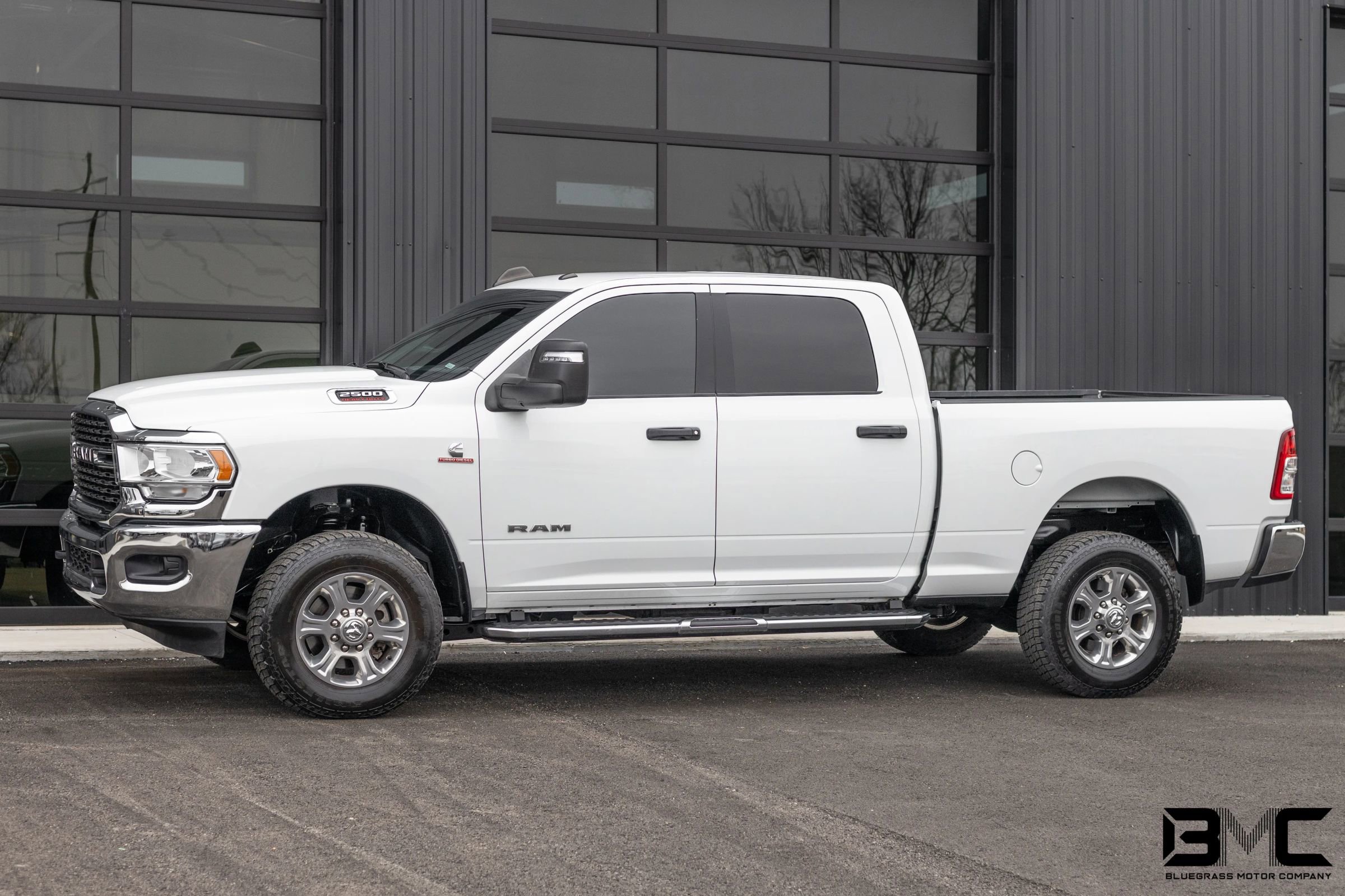 Used 2024 RAM 2500 Big Horn AWD/4WD image 3