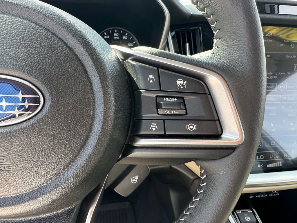 Used 2025 Subaru Outback Premium image 33