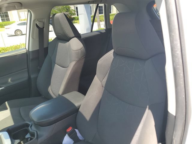 Used 2019 Toyota RAV4 XLE w/ Convenience Package AWD/4WD image 12